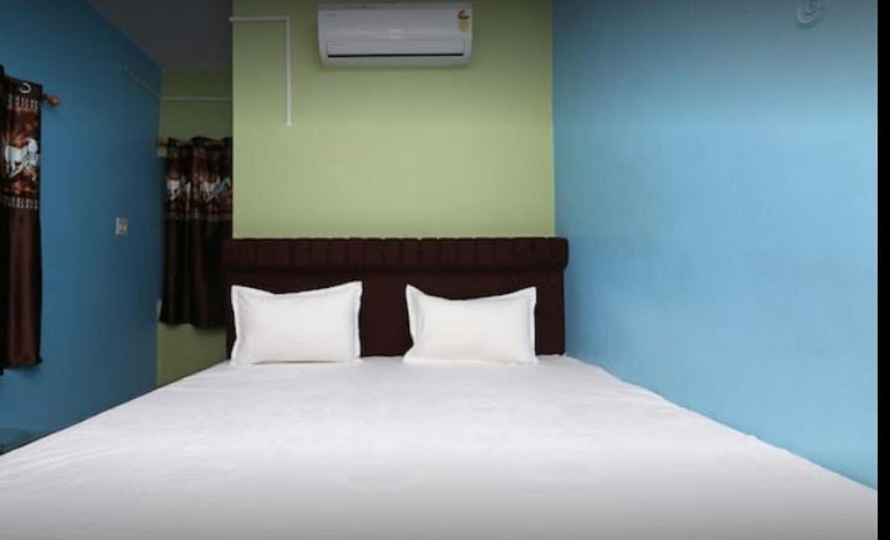 Hotel Devdoot Rājgīr Esterno foto